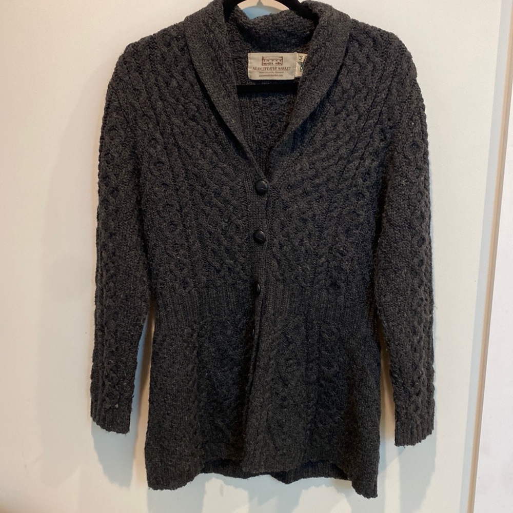 Irish knit sweater, Aran Sweater Market. Size Medium.